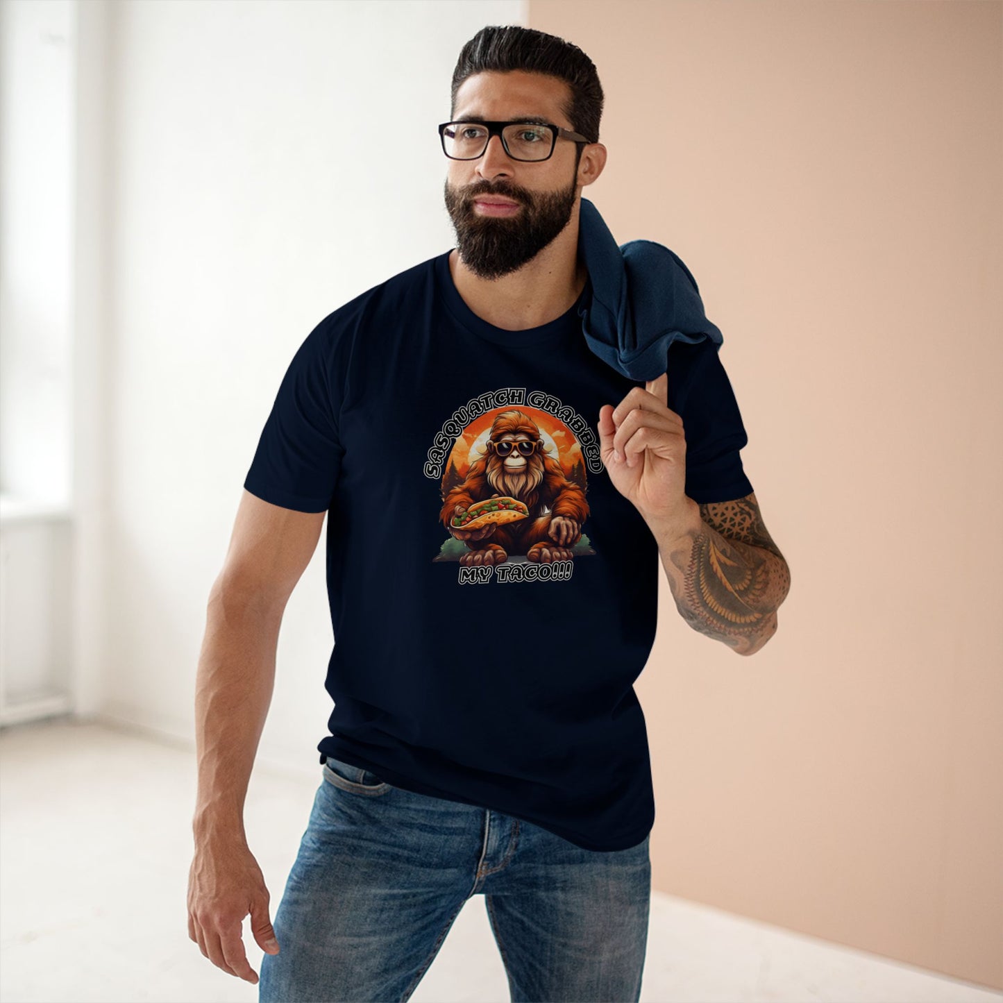 Sasquatch grabbed my taco! - Men's Staple Tee